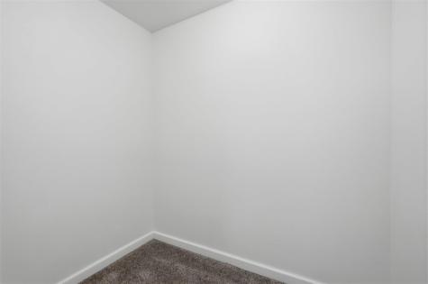 945 S 3rd Washington IA 52353