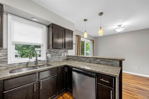 1339 E Bloomington Iowa City IA 52245