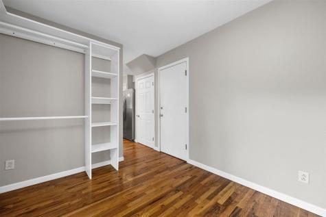 1339 E Bloomington Iowa City IA 52245