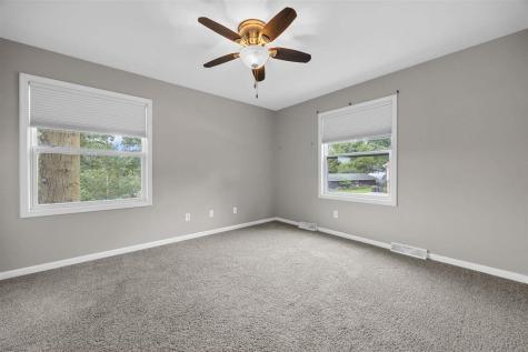 1339 E Bloomington Iowa City IA 52245