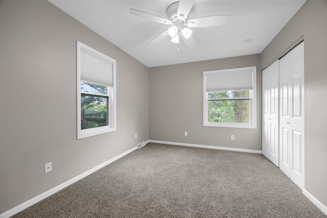 1339 E Bloomington Iowa City IA 52245