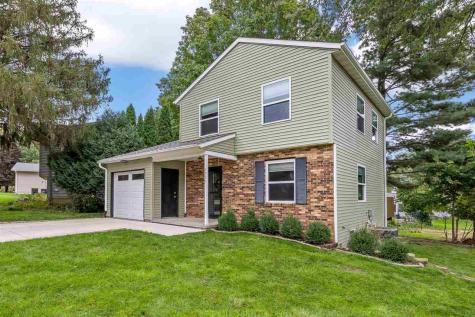 1339 E Bloomington Iowa City IA 52245