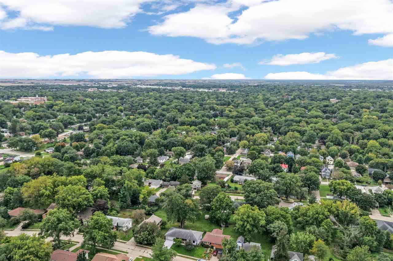 1339 E Bloomington Iowa City IA 52245