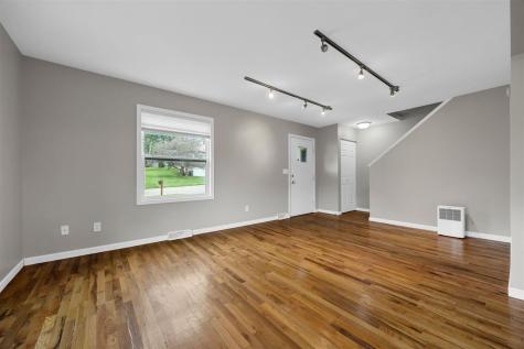 1339 E Bloomington Iowa City IA 52245