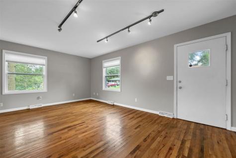 1339 E Bloomington Iowa City IA 52245