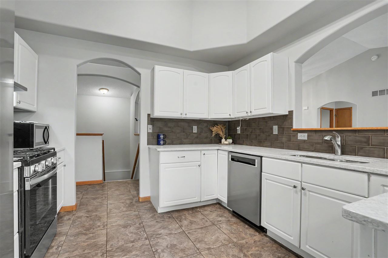 4165 Deer Valley Drive Marion IA 52302