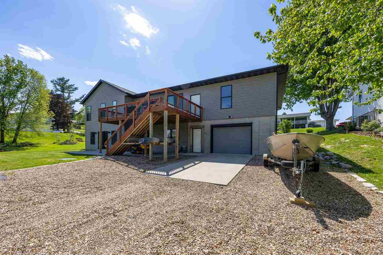 1730 Parkside Drive NE Solon IA 52333