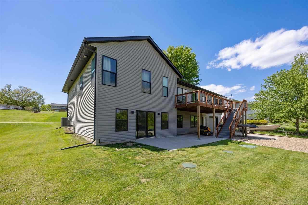 1730 Parkside Drive NE Solon IA 52333