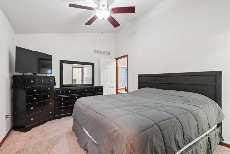 2681 Pinto Lane Iowa City IA 52240