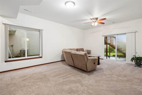 2681 Pinto Lane Iowa City IA 52240