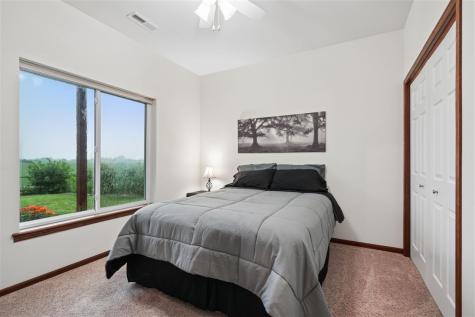 2681 Pinto Lane Iowa City IA 52240