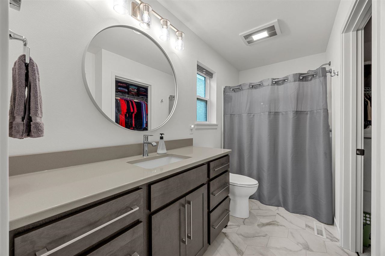3483 Edgebrooke Drive Marion IA 52302
