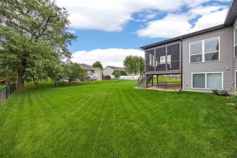 3483 Edgebrooke Drive Marion IA 52302