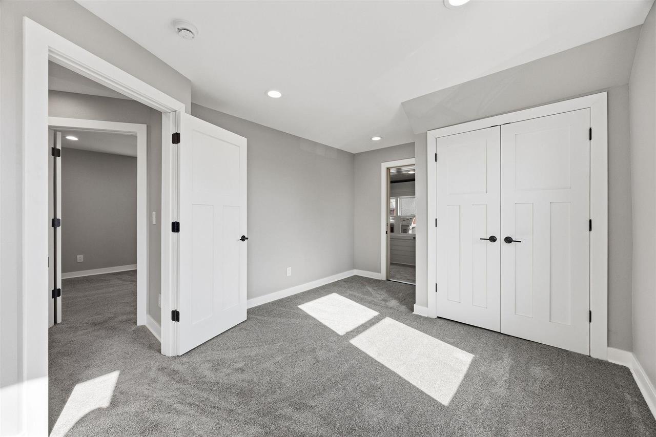514 9th Street NW Cedar Rapids IA 52405
