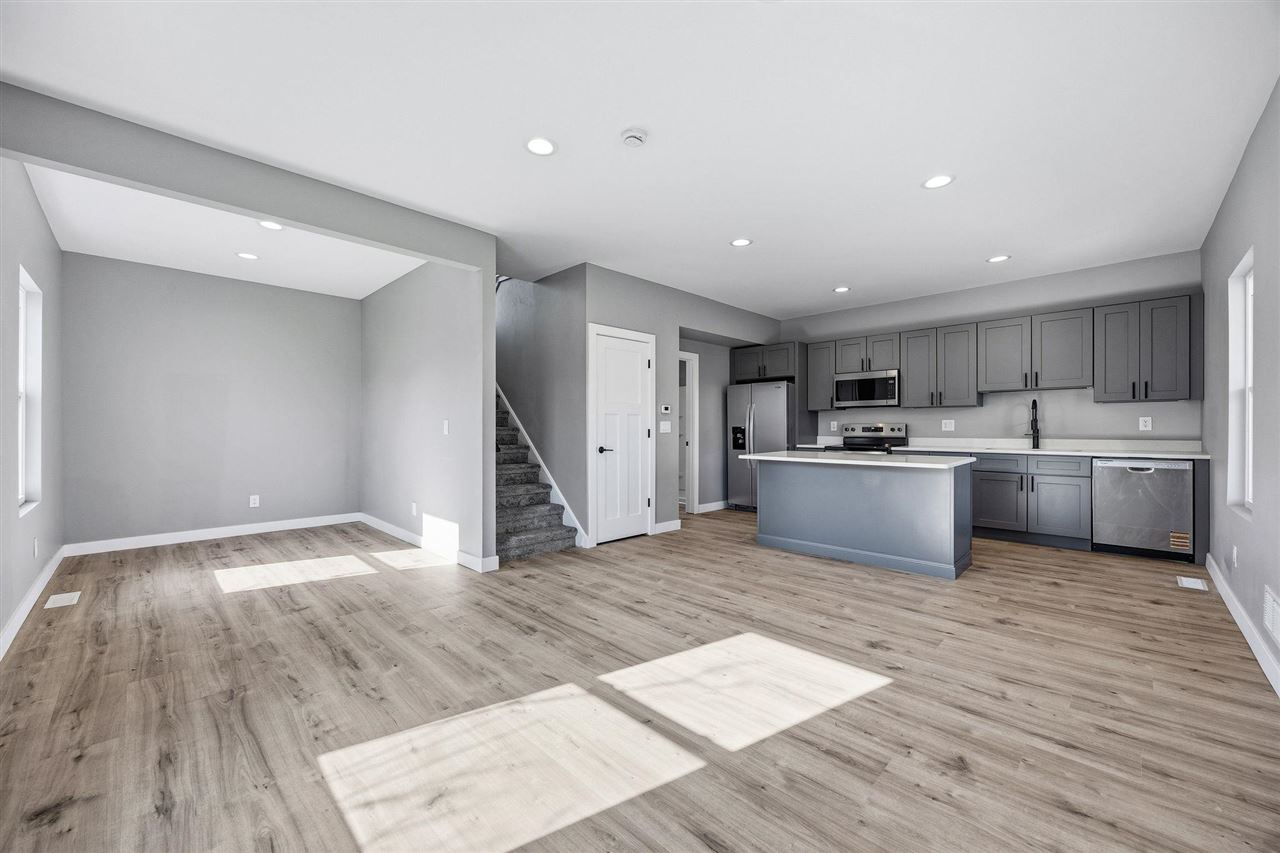 514 9th Street NW Cedar Rapids IA 52405