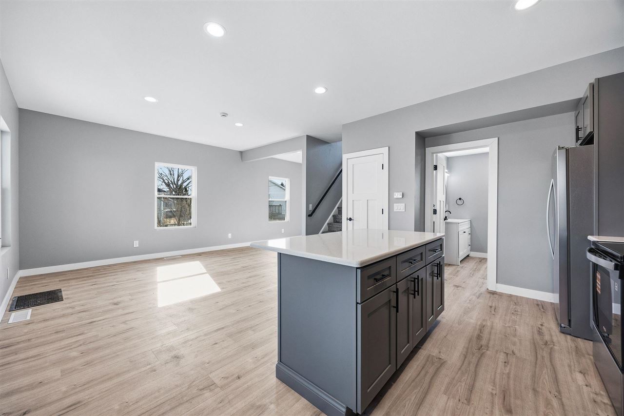514 9th Street NW Cedar Rapids IA 52405