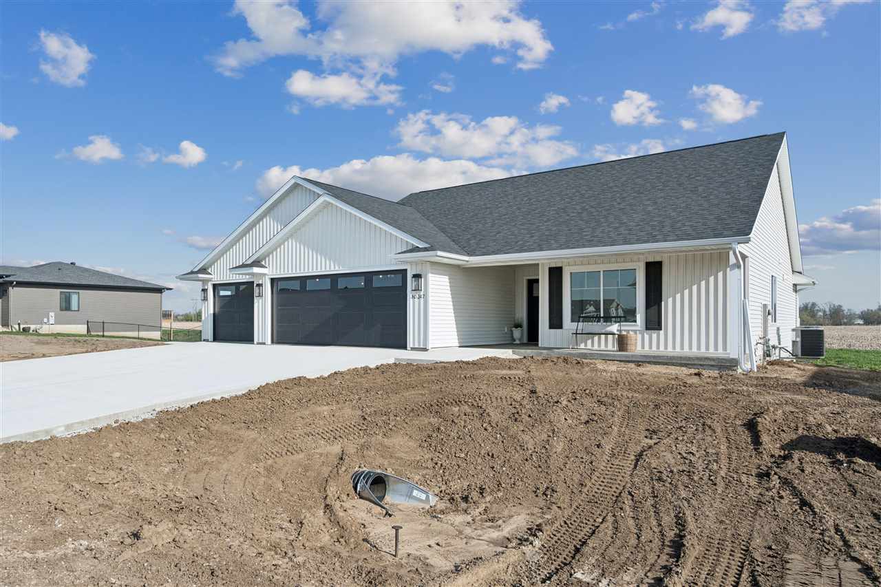 247 Hackberry Drive Palo IA 52324