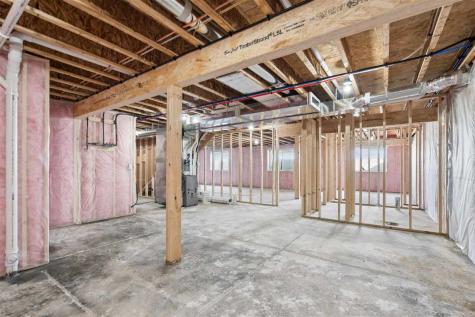 247 Hackberry Drive Palo IA 52324