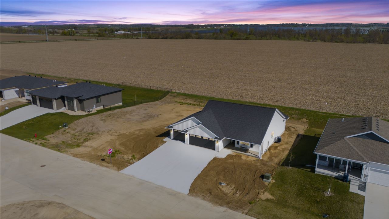 247 Hackberry Drive Palo IA 52324