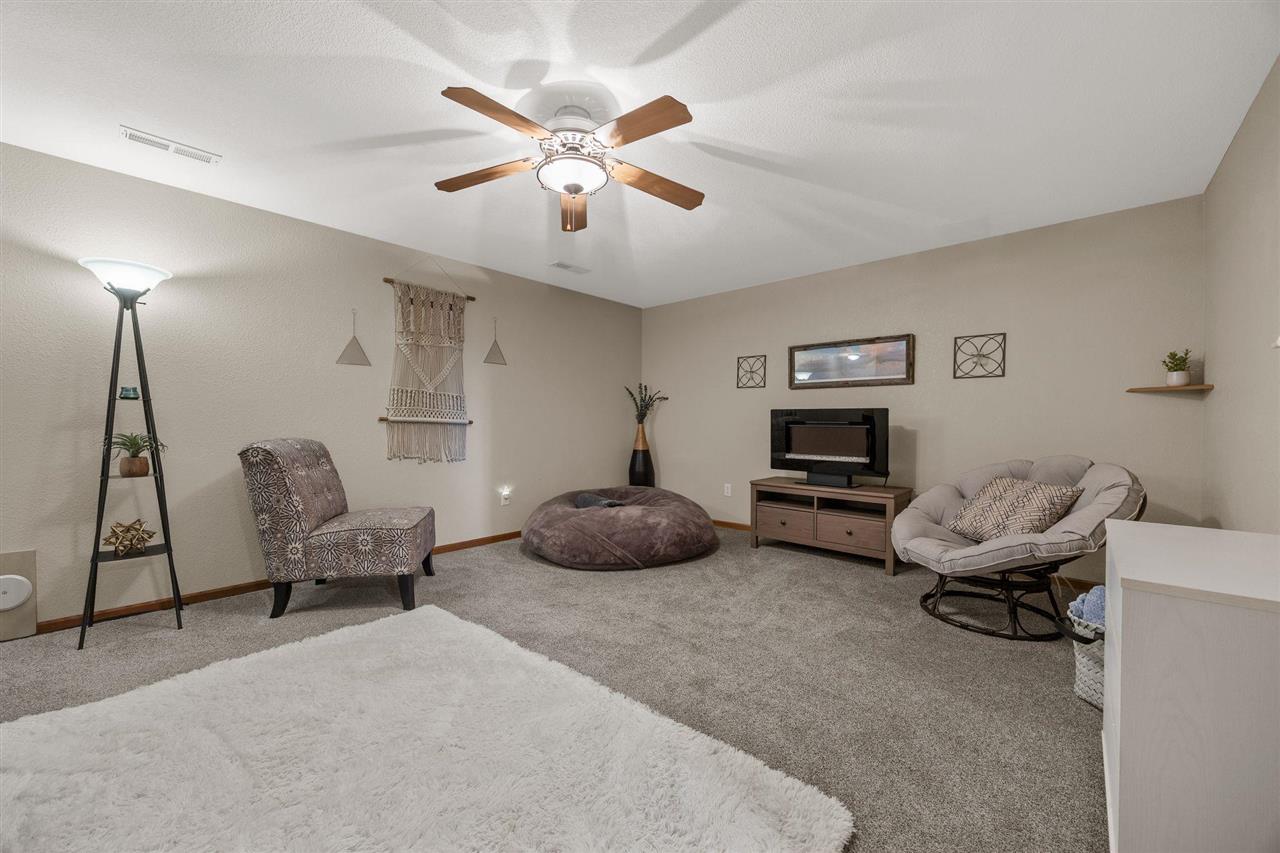 1017 Langenberg Avenue Iowa City IA 52240