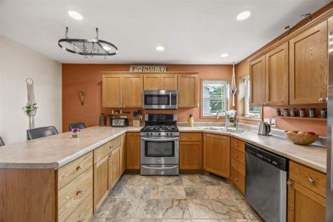 1017 Langenberg Avenue Iowa City IA 52240