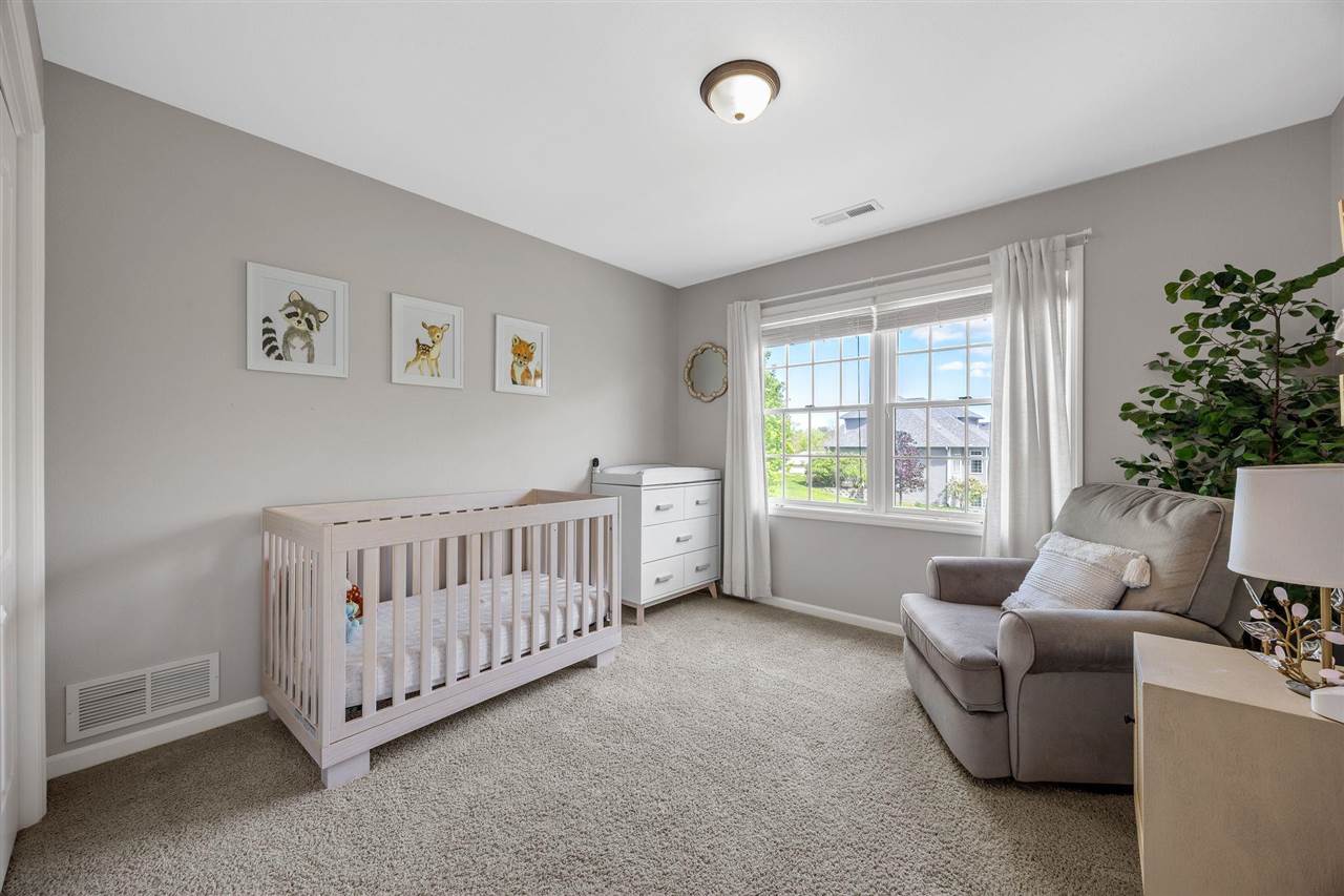 2002 Glen Oaks Ridge Coralville IA 52241