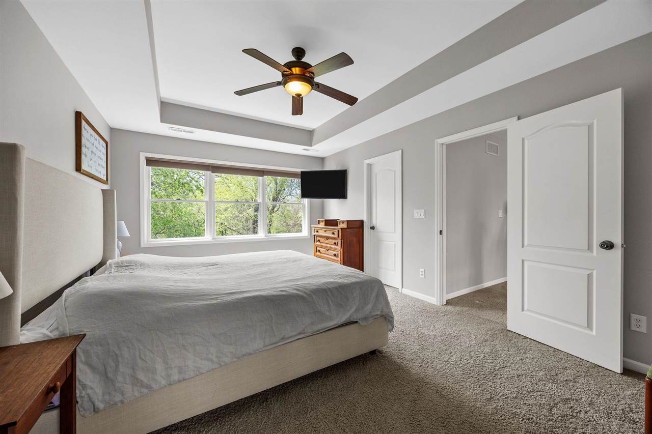 2002 Glen Oaks Ridge Coralville IA 52241