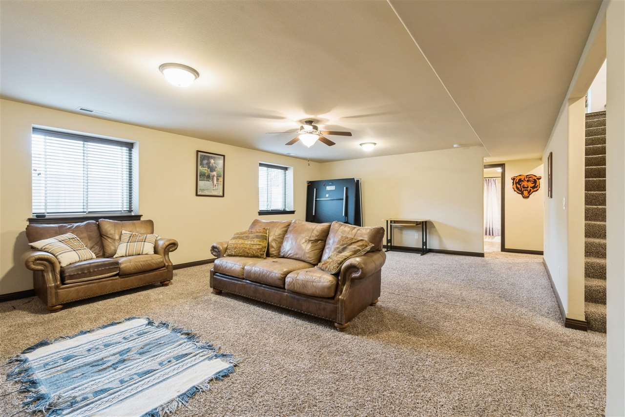 242 S Stewart Street North Liberty IA 52317