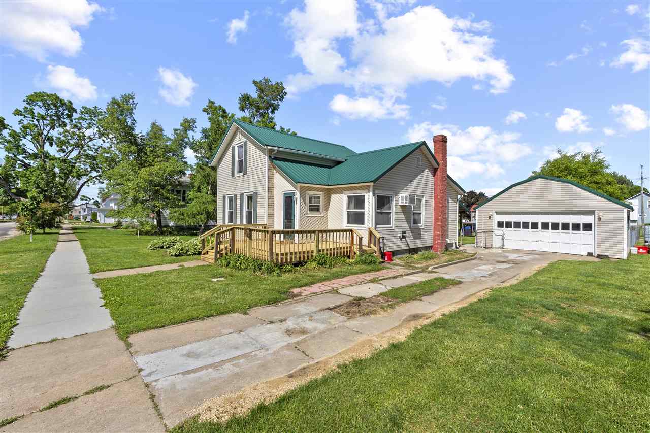 405 6th Avenue Clarence IA 52216