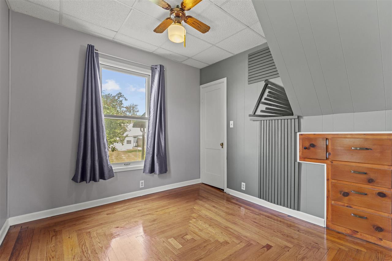 405 6th Avenue Clarence IA 52216