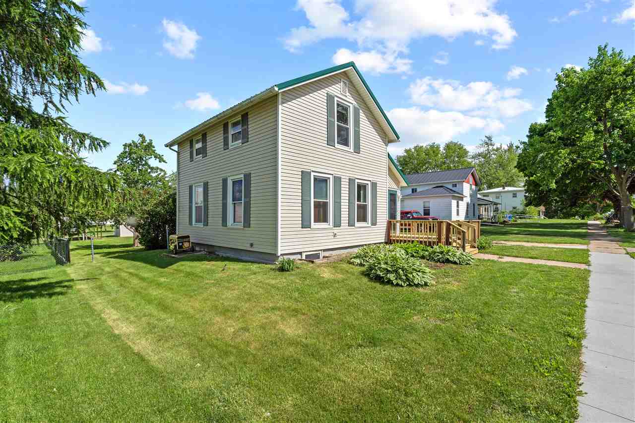 405 6th Avenue Clarence IA 52216