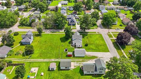 296 W Adams Street Marengo IA 52301