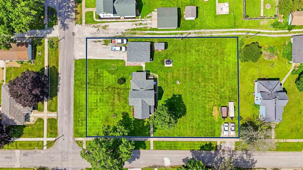 296 W Adams Street Marengo IA 52301