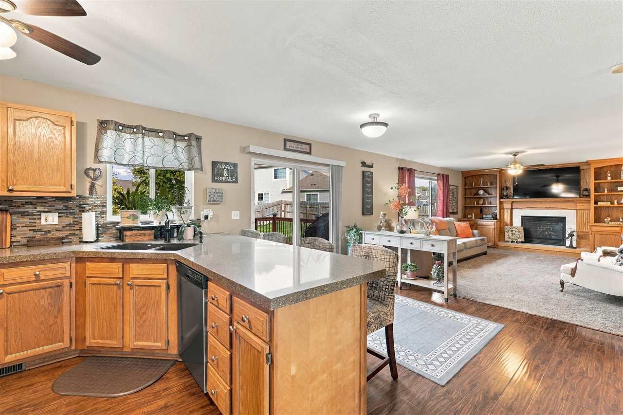 3045 Oxford Street Marion IA 52302