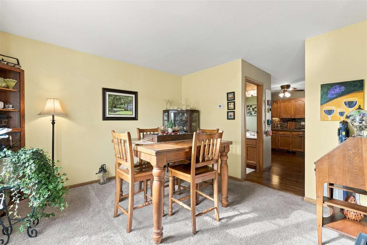 3045 Oxford Street Marion IA 52302
