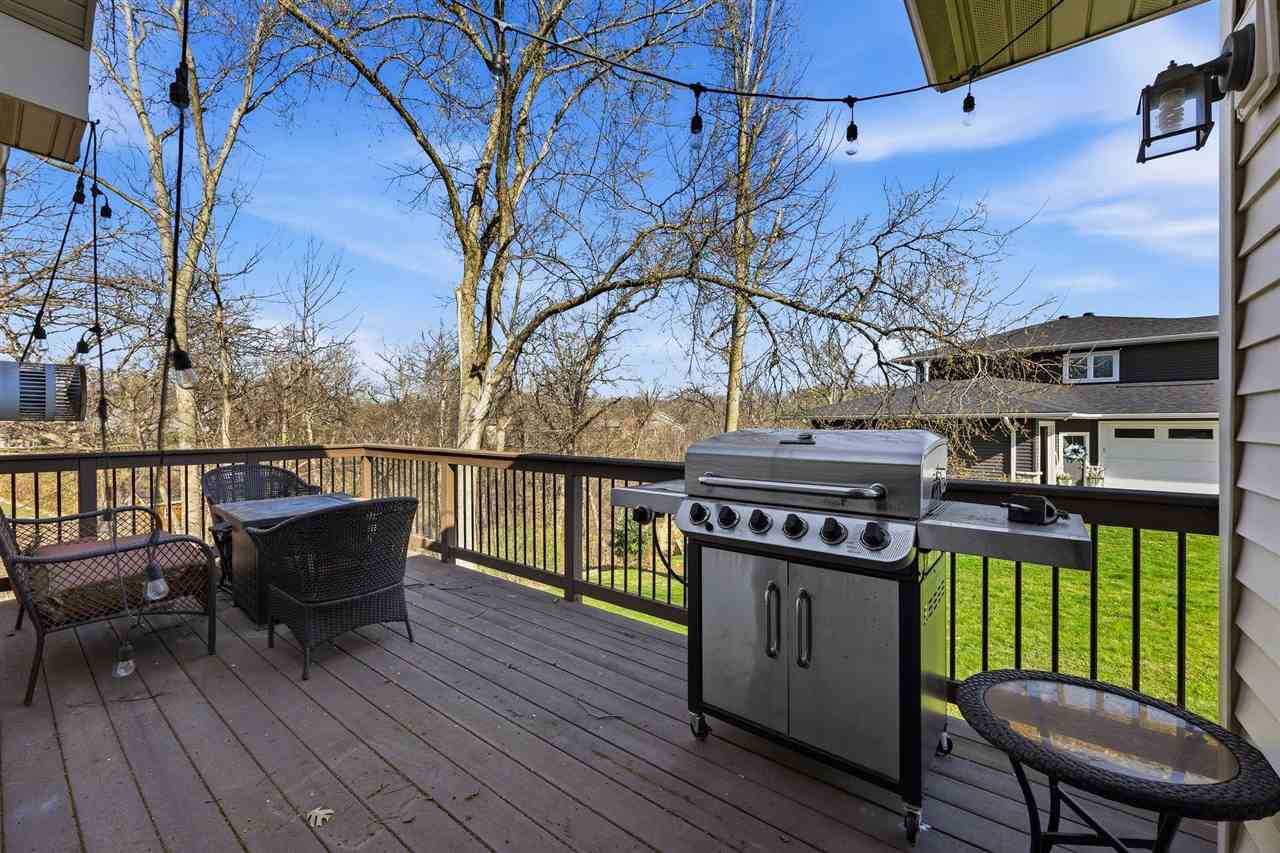 1980 Silver Maple Trail North Liberty IA 52317