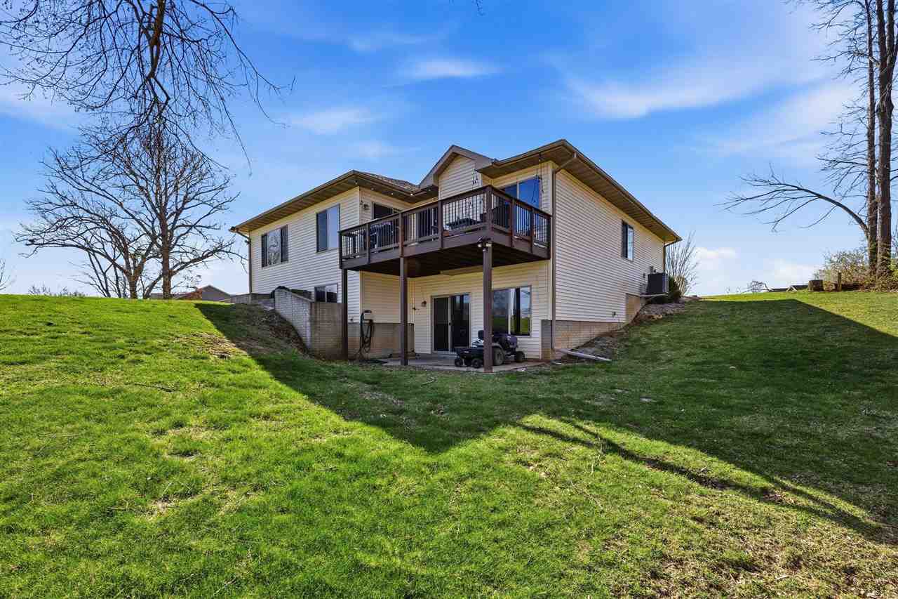 1980 Silver Maple Trail North Liberty IA 52317