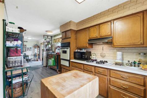 1616 Hollywood Boulevard Iowa City IA 52240