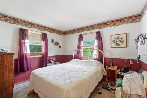 1616 Hollywood Boulevard Iowa City IA 52240
