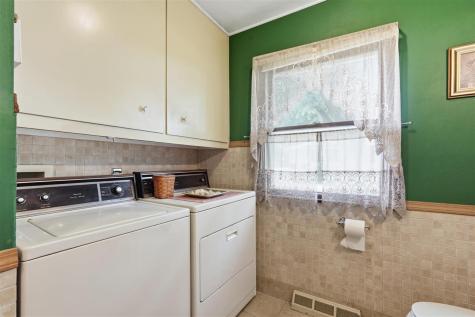 1616 Hollywood Boulevard Iowa City IA 52240