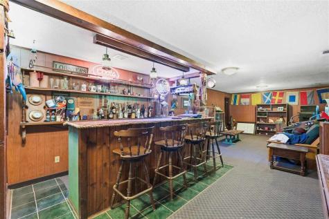1616 Hollywood Boulevard Iowa City IA 52240