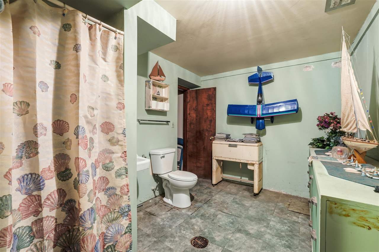 1616 Hollywood Boulevard Iowa City IA 52240