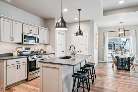 430 S Seven Oaks Road North Liberty IA 52317