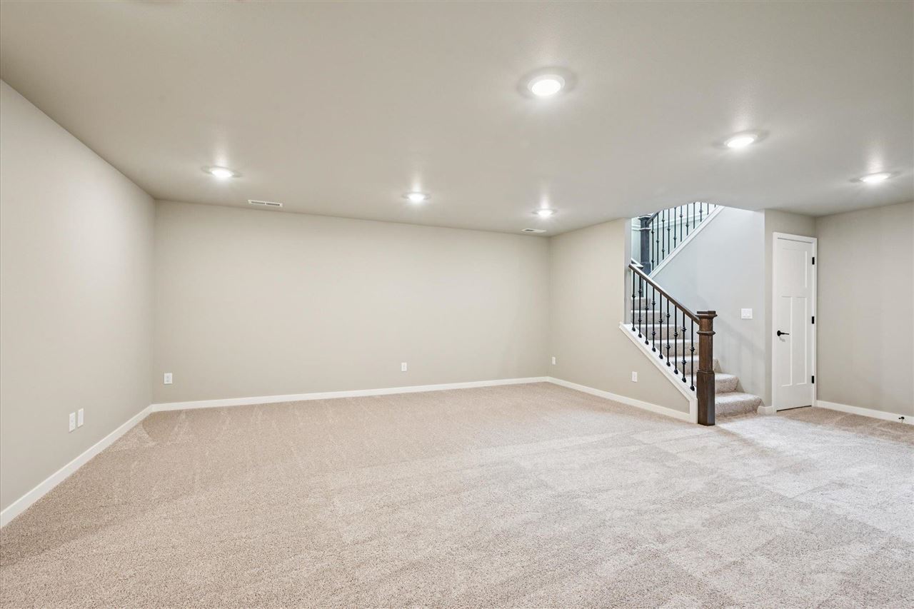 430 S Seven Oaks Road North Liberty IA 52317