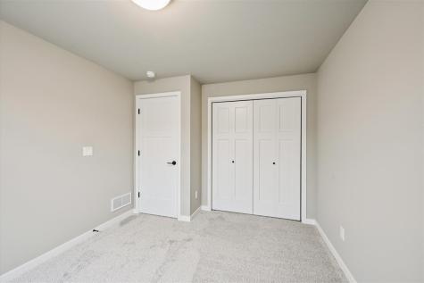 430 S Seven Oaks Road North Liberty IA 52317