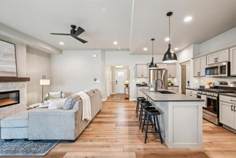 430 S Seven Oaks Road North Liberty IA 52317