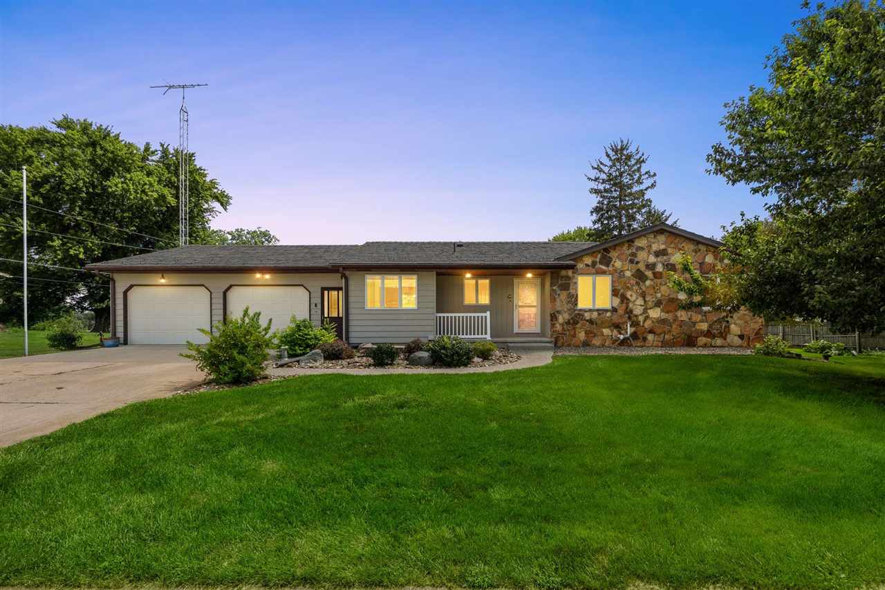 Riverside IA, 200 Schnoebelen Street