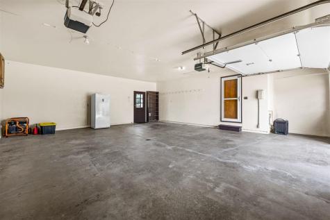 200 Schnoebelen Street Riverside IA 52327