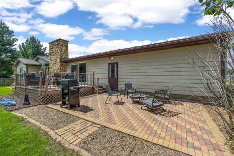 200 Schnoebelen Street Riverside IA 52327