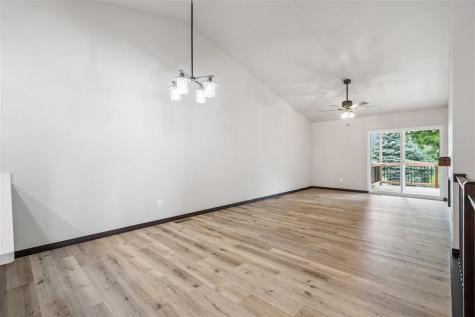 817 Prairie View Drive West Branch IA 52358
